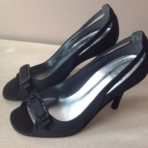 Stuart Weitzman Black Satin Pumps Sandals Size 7.5